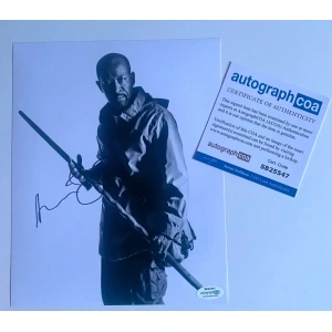 Lenny James - Walking Dead signed 8X10