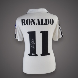 Ronaldo Nazario Signed Real Madrid